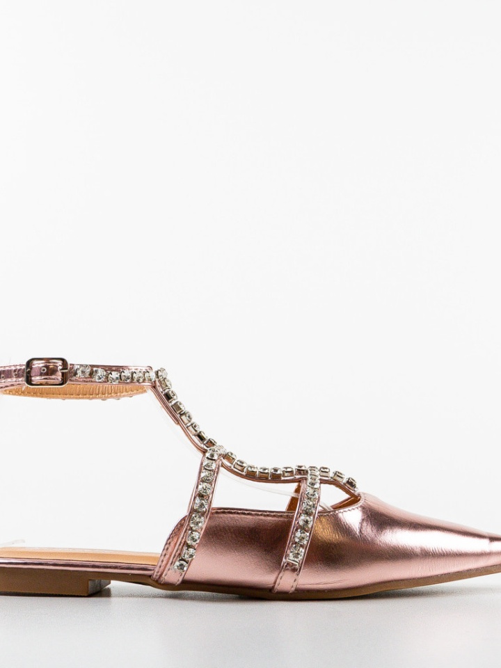 Balerini dama Tierney Roz