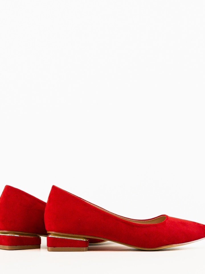 Balerini dama Chira Negri