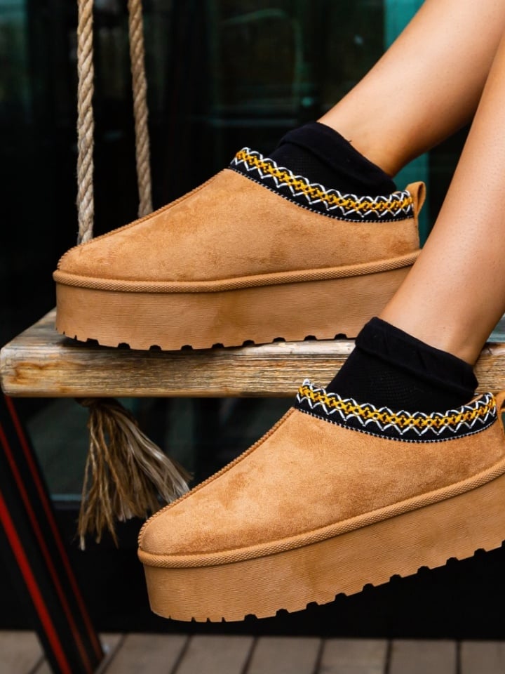 Papuci tip Ug Koba Negre