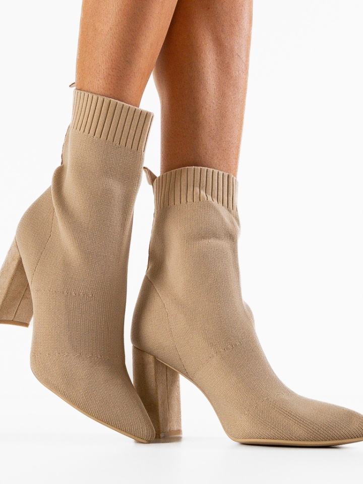 Botine dama Vlasta Bej