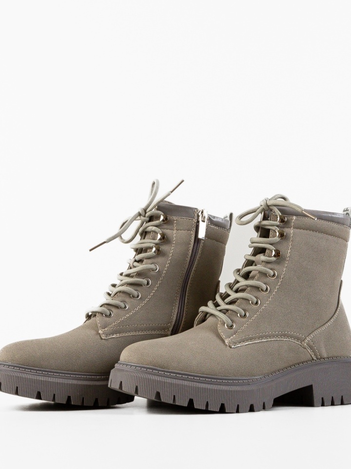 Ghete dama Pablo Roz