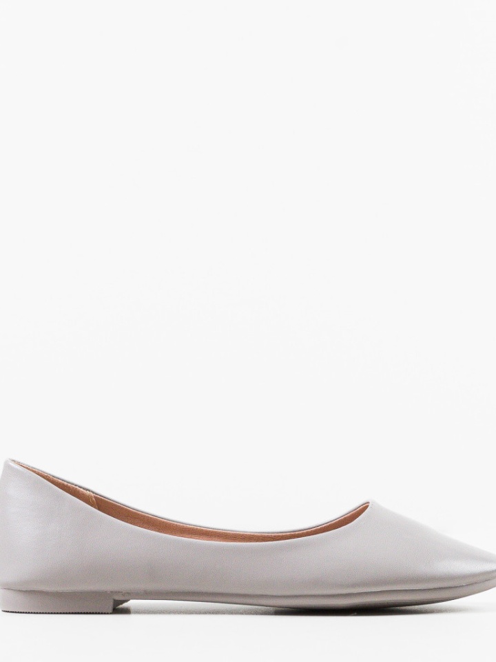 Balerini dama Kandar Roz