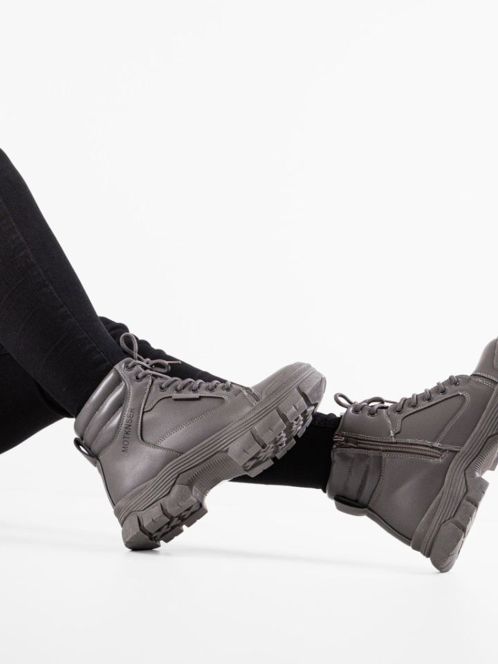 Ghete dama Motser Negre