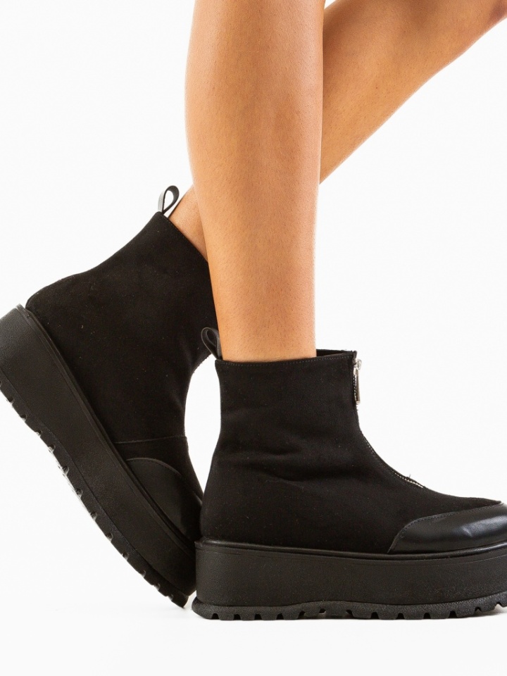 Ghete dama Tulot Negre