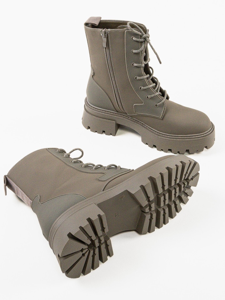 Ghete dama Nadine Negre