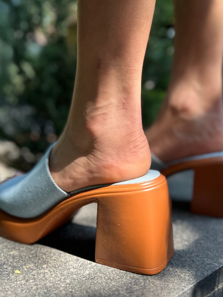 Saboti dama Alan Negri