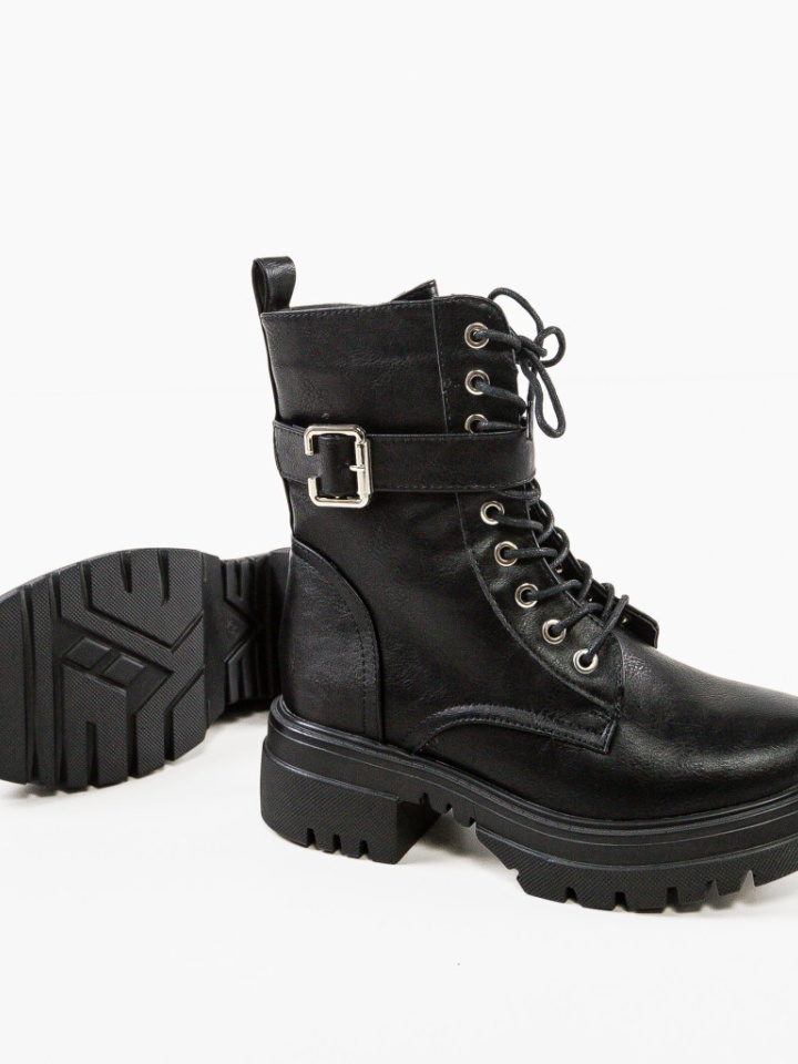 Ghete dama Oplaka Negre