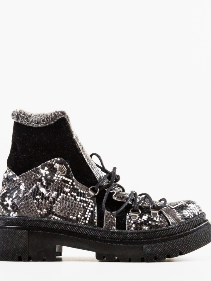 Balerini dama Key Bej