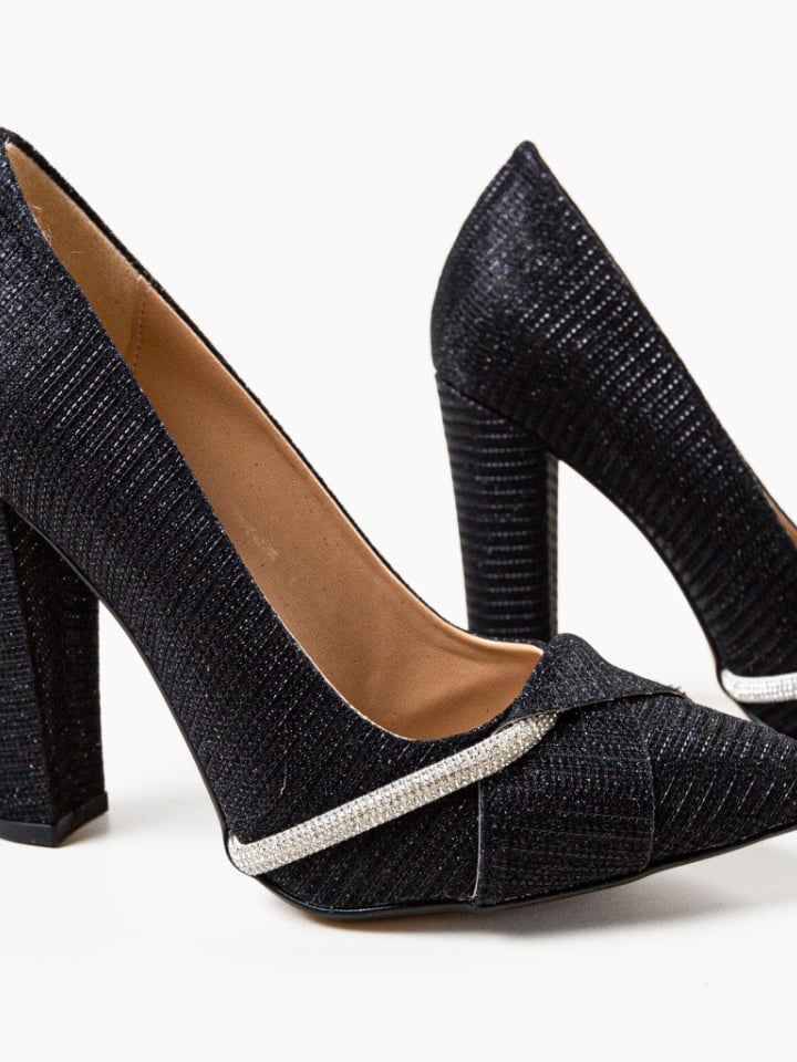 Pantofi cu toc Roka Negri 4