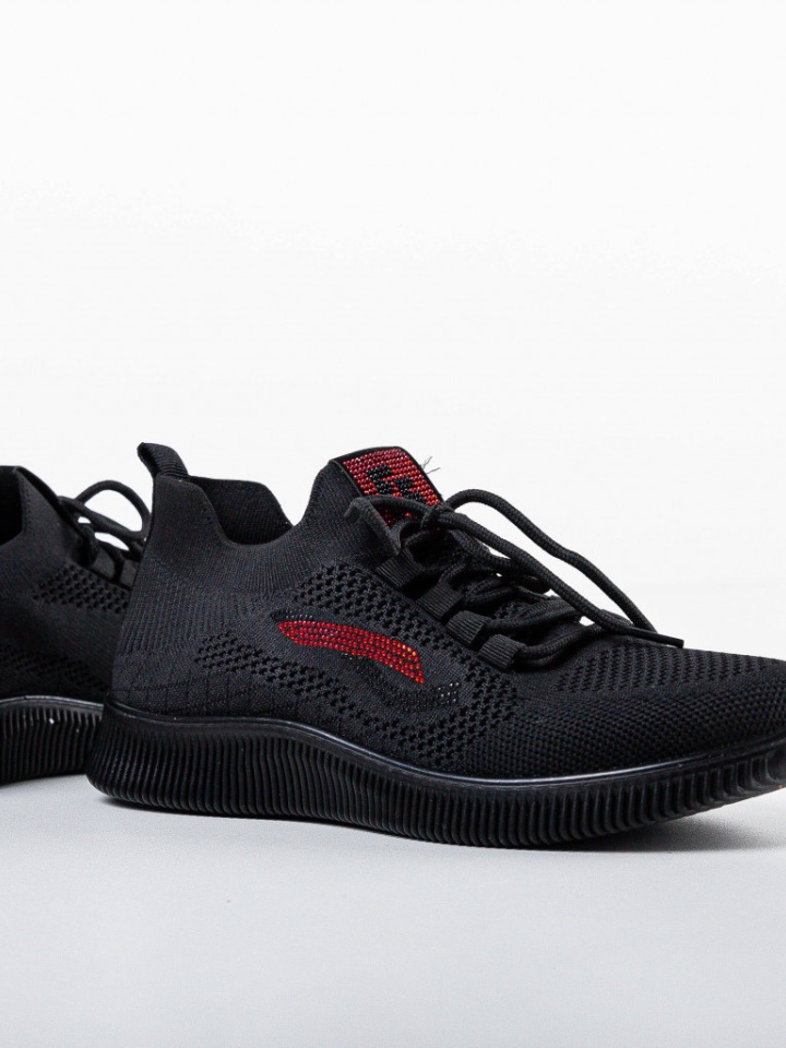 Balerini dama Jannat Grena