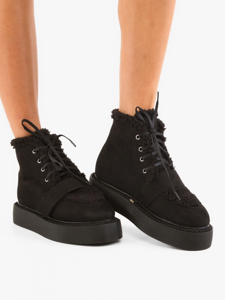 Ghete dama Olkan Grena