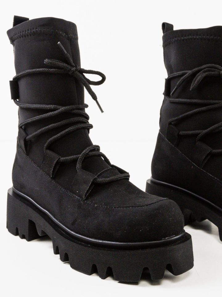 Ghete dama Henena Albastre