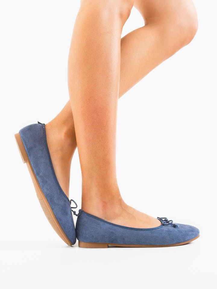 Balerini dama Elinor Albastri