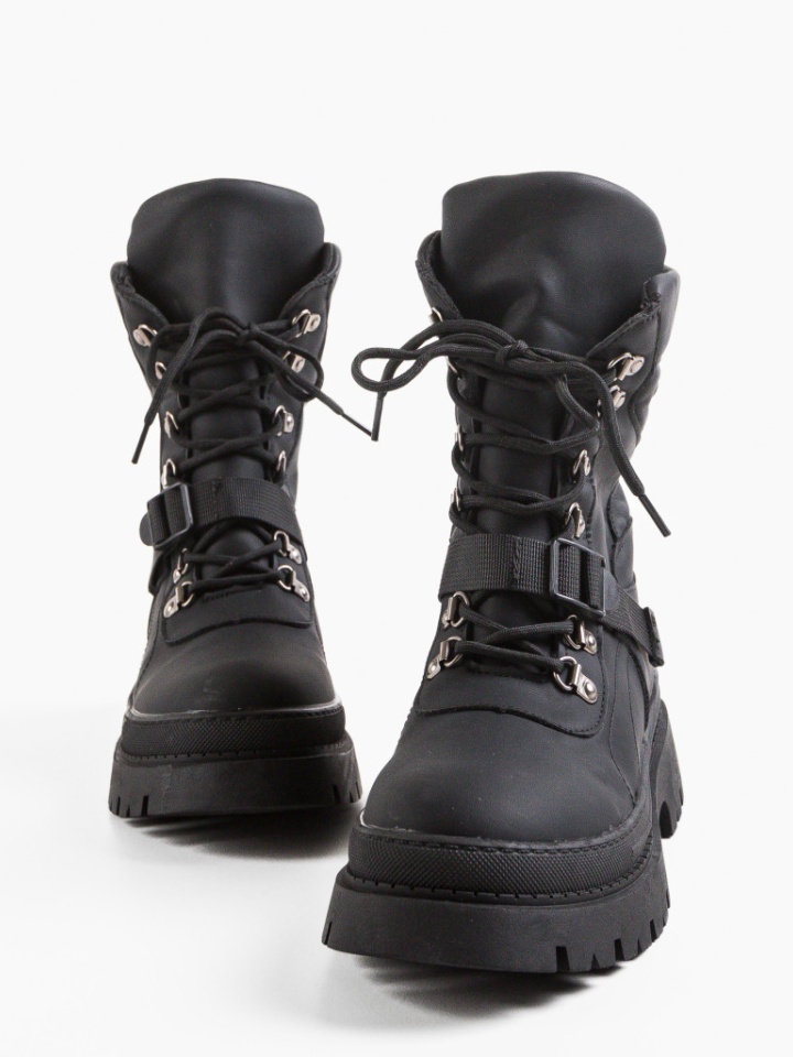 Ghete dama Algala Negre