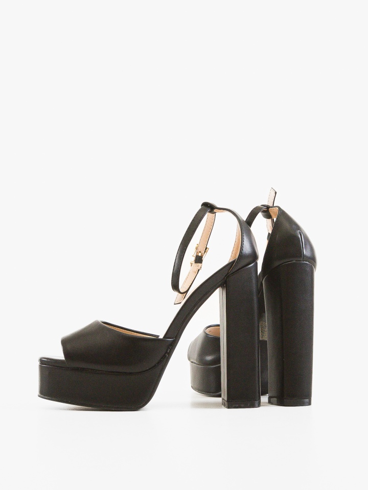 Sandale cu toc Guzman Negre