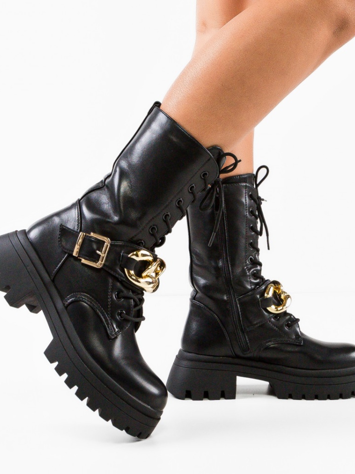 Ghete dama Scarlet Negre