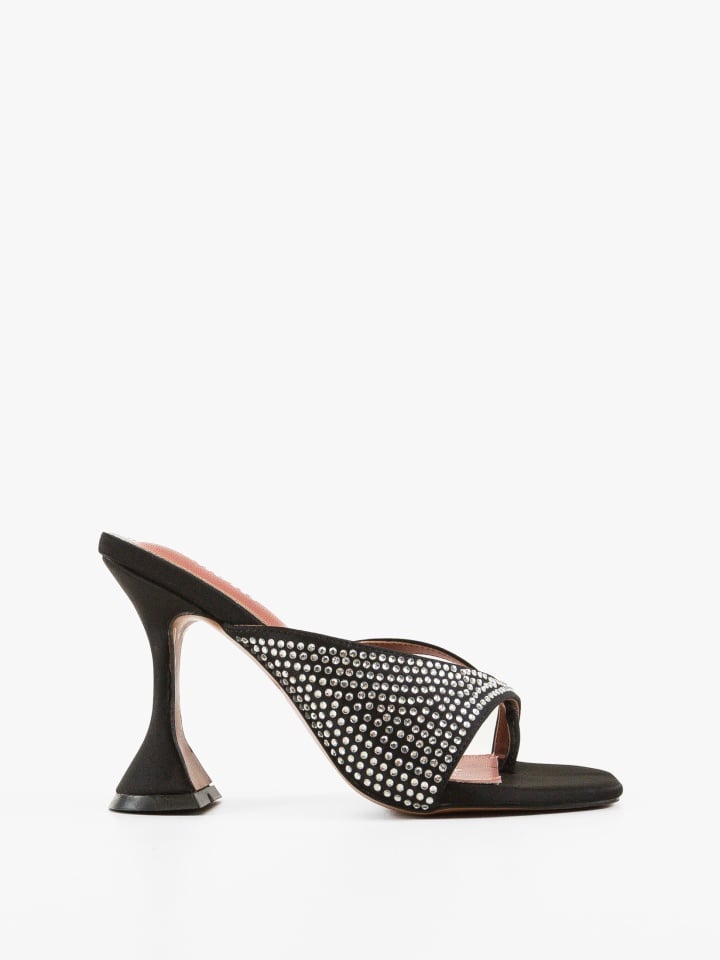 Saboti dama Armina Negri