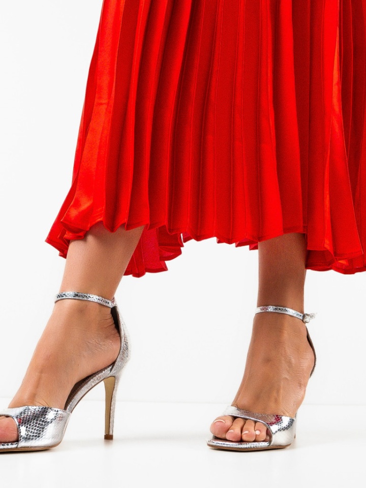 Sandale cu toc Lekaz Negri