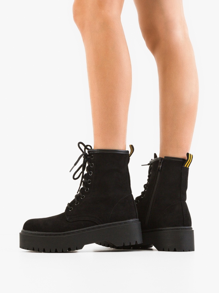 Ghete dama Ndidi Negre