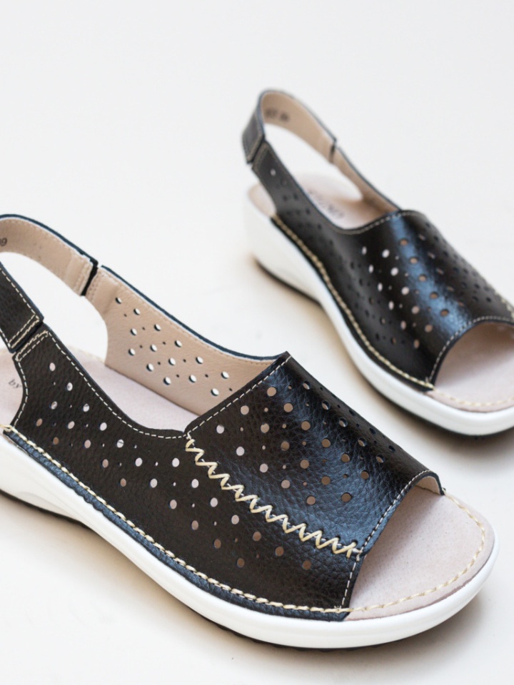 Platforme Lindone Albe