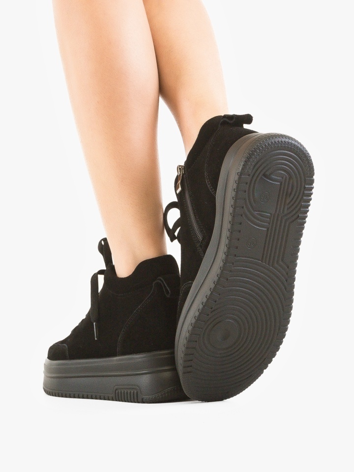 Ghete dama Svena Negre