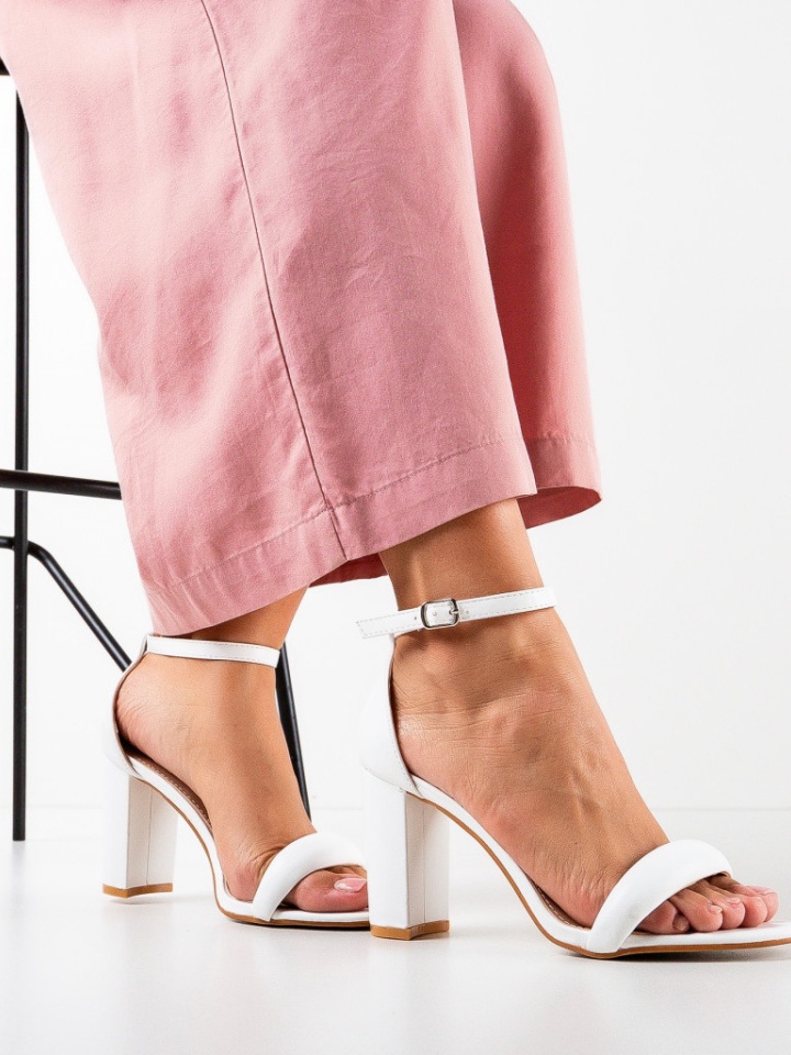 Sandale cu toc Bethan Albe