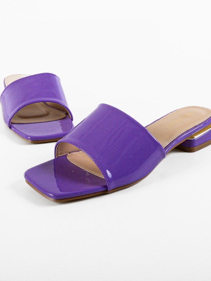 Saboti dama Badulf Mov