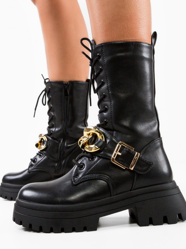 Ghete dama Scarlet Negre