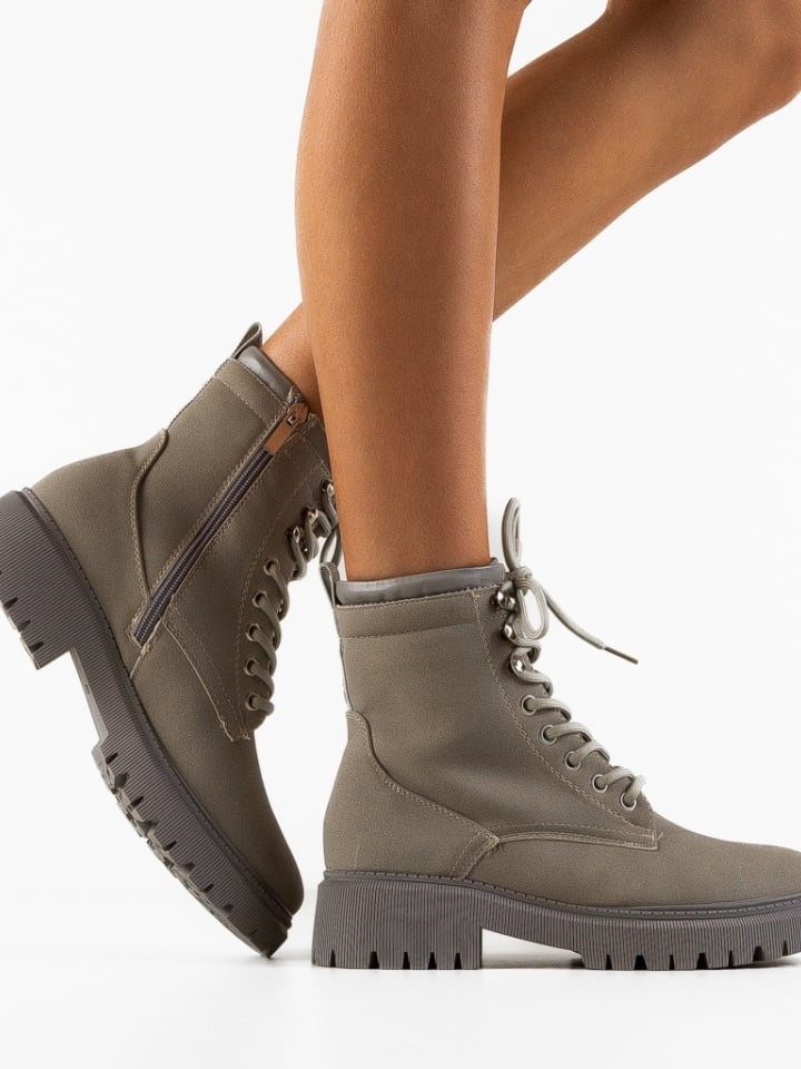 Ghete dama Pablo Roz