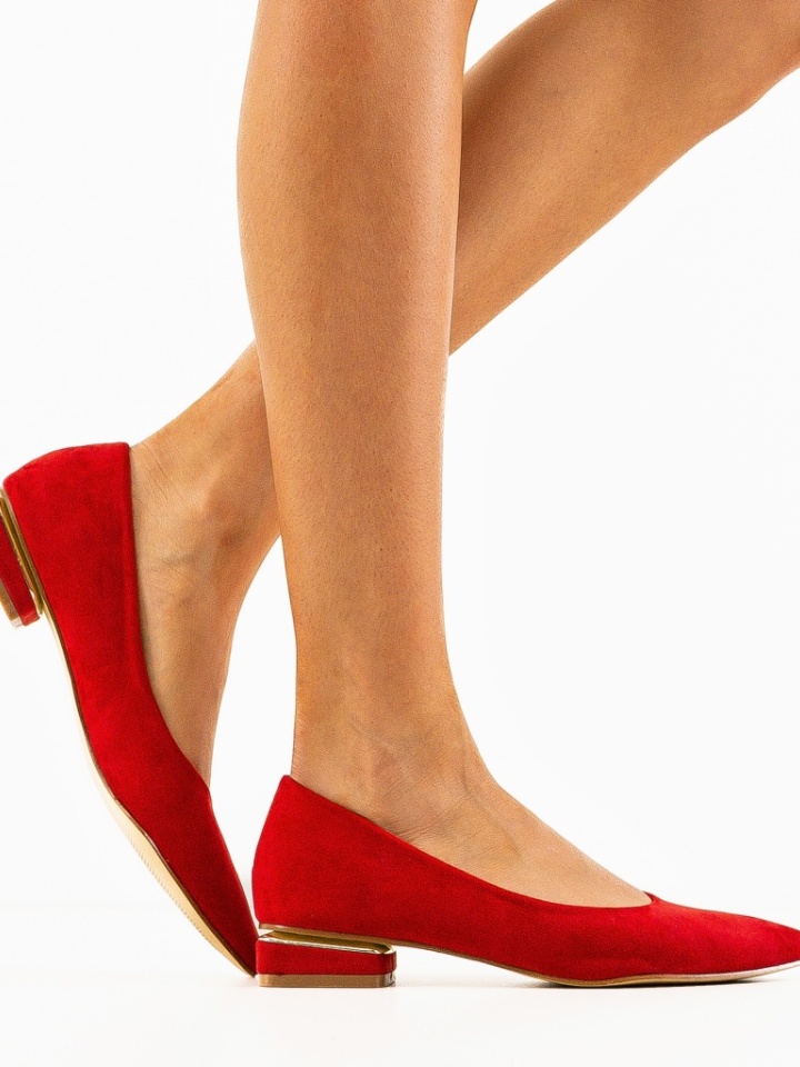 Balerini dama Chira Negri