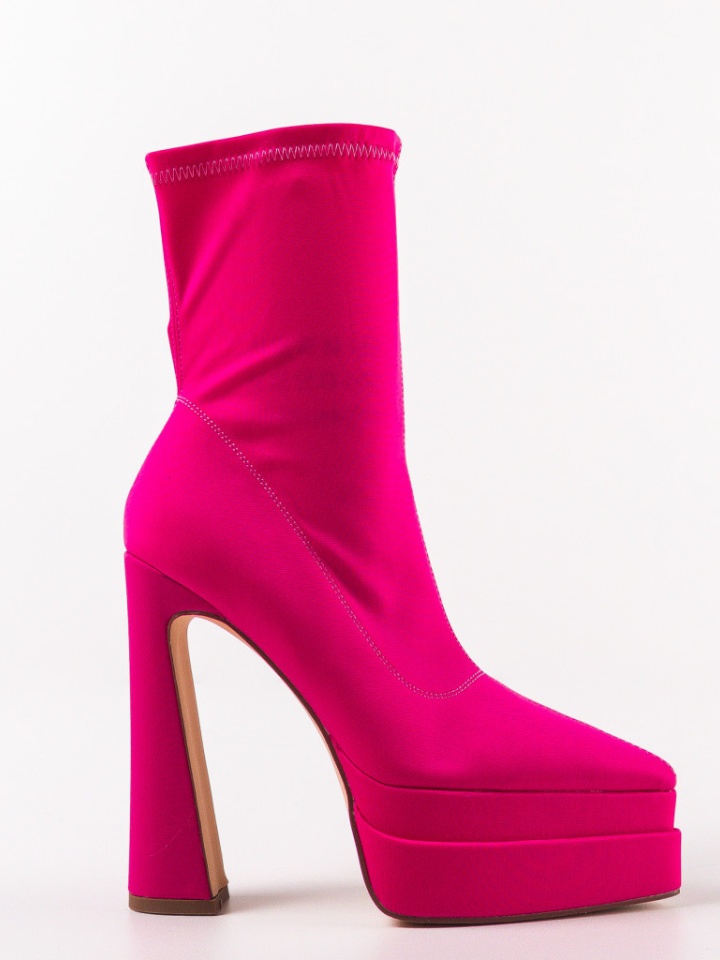 Botine dama Bhumi Bej