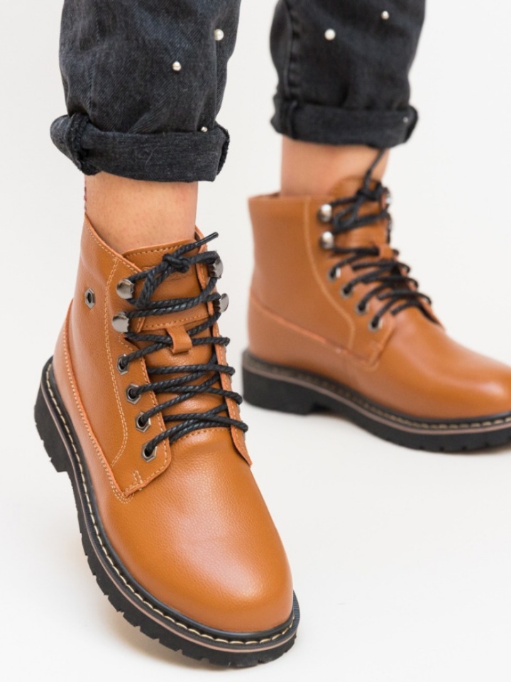 Ghete dama Reiko Bej