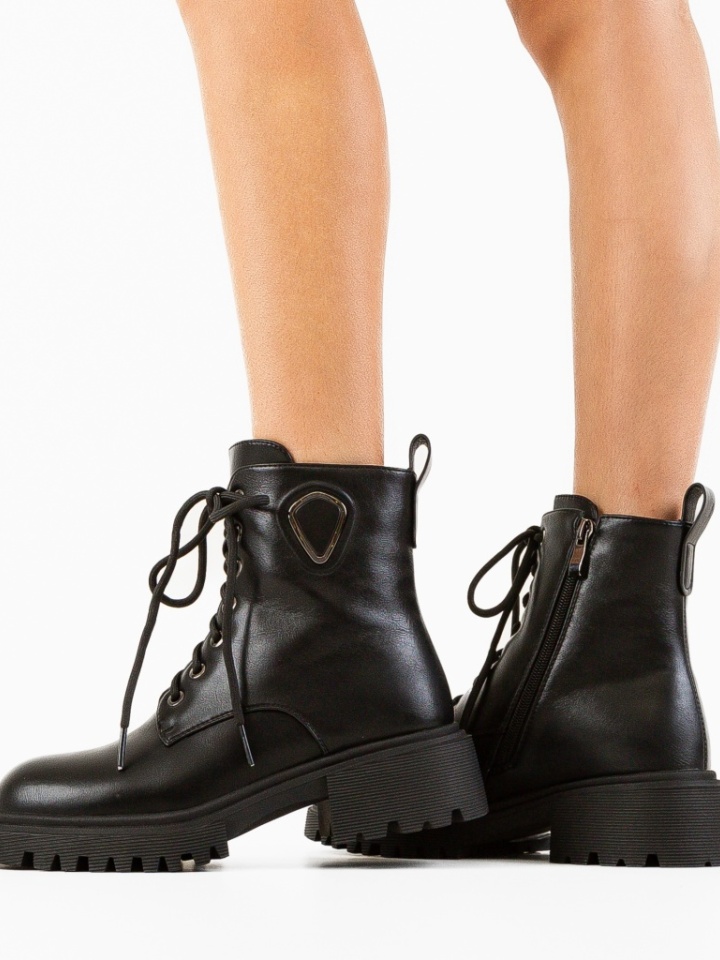 Ghete dama Kaja Negre 2