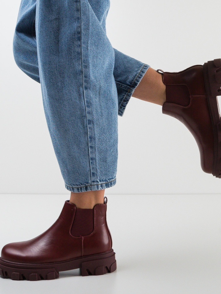 Ghete dama Clayton Camel