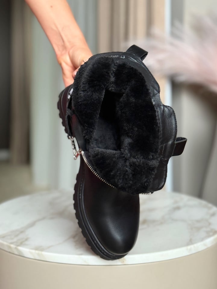 Ghete dama Loble Negre