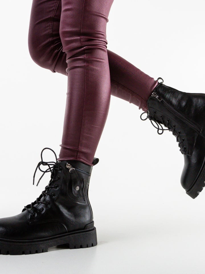 Ghete dama Yala Negre