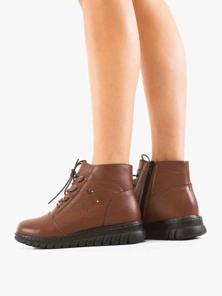 Ghete dama Dorita Maro