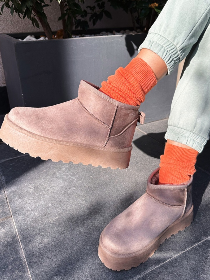 Cizme tip Ug Dora Camel