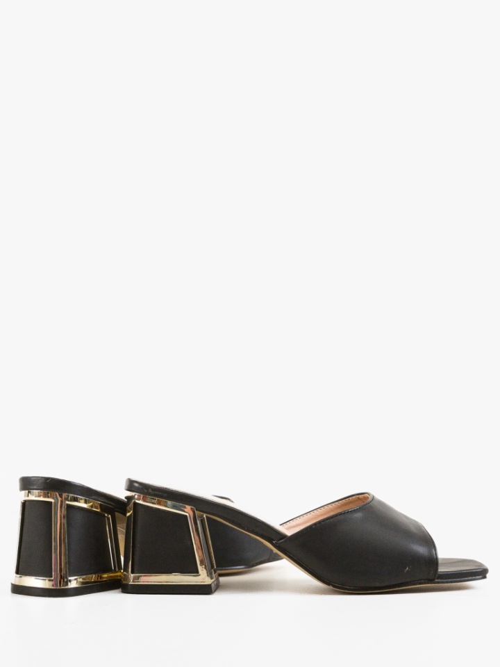 Saboti dama Ghynes Bej