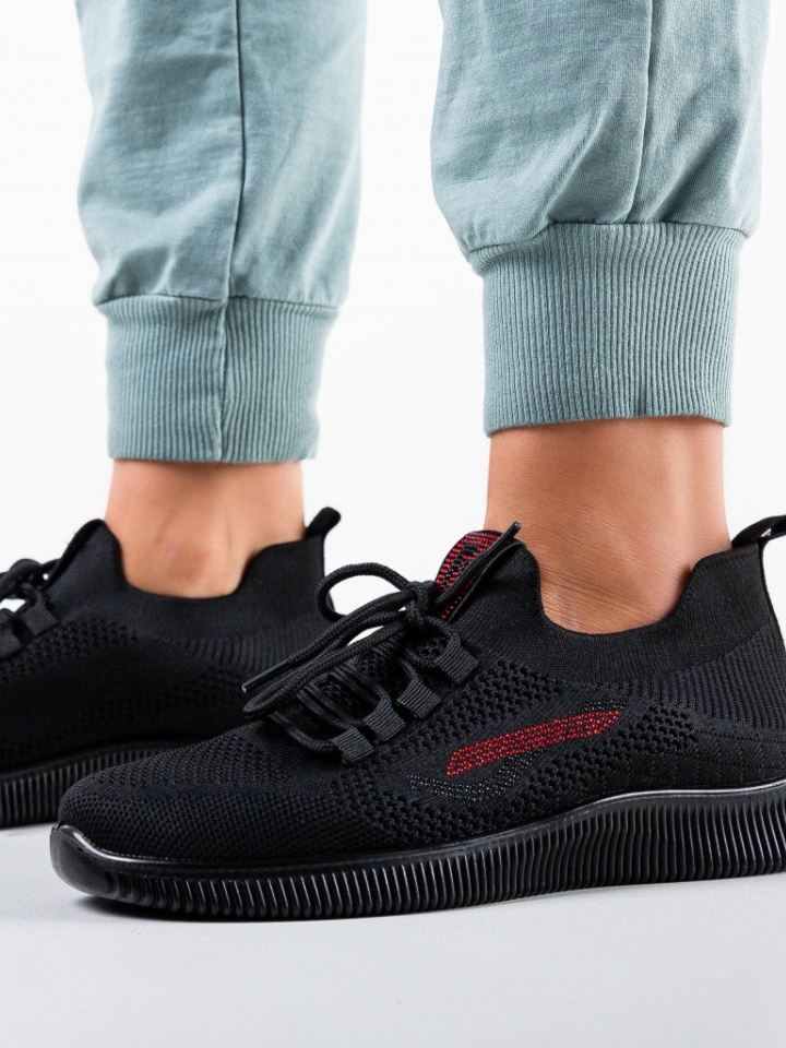 Balerini dama Jannat Grena