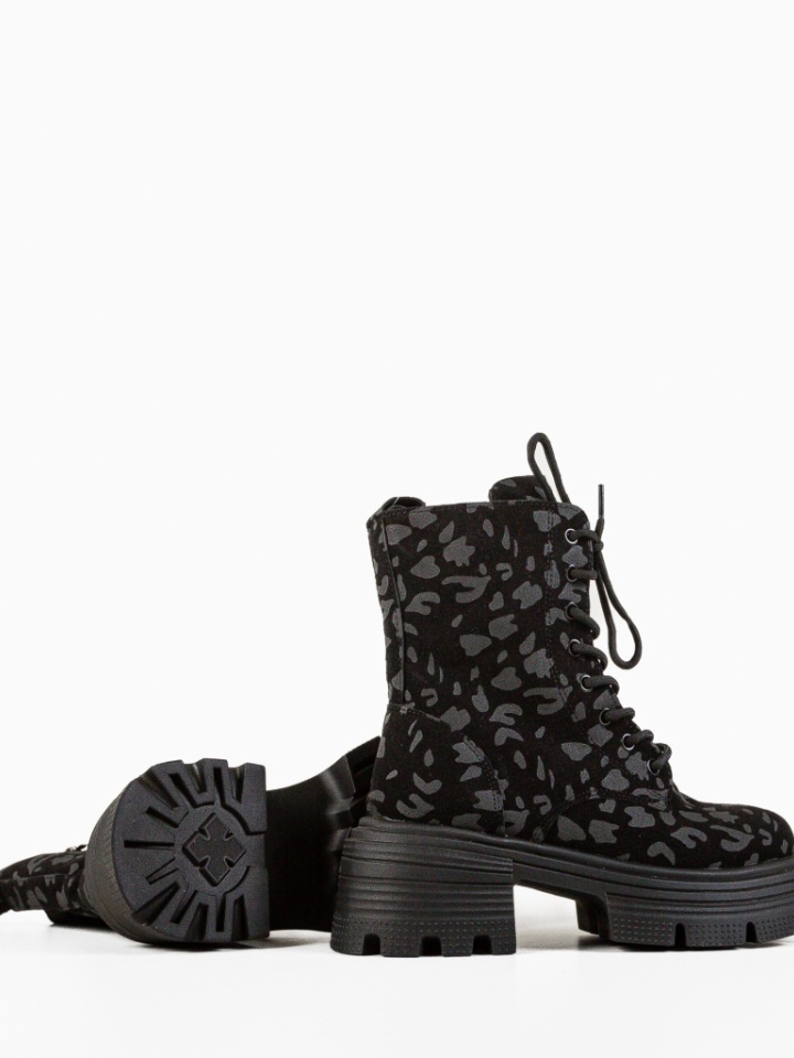 Ghete dama Carnac Maro