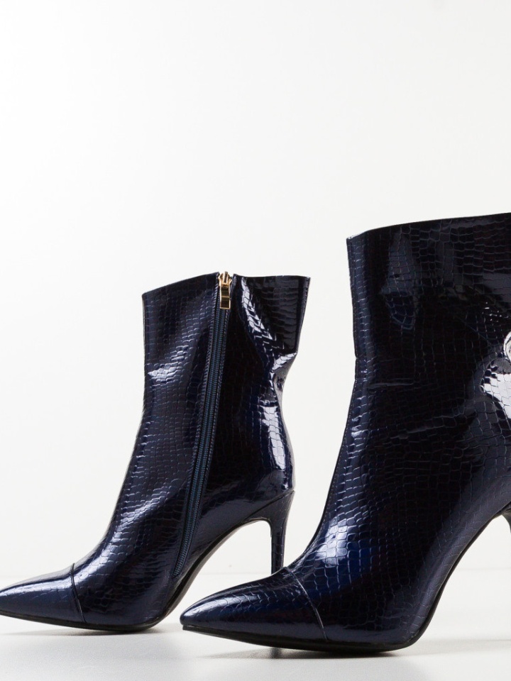 Botine dama Yassin Bleumarin