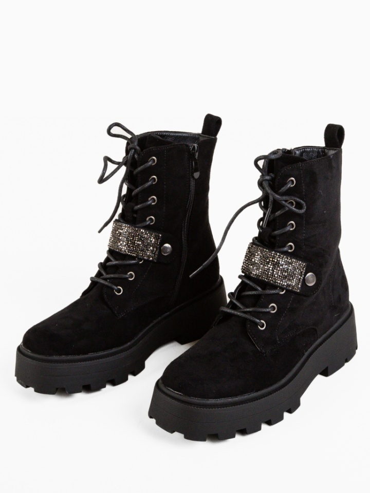 Ghete dama Akatika Negre