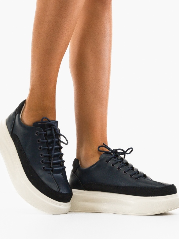 Sneakers Dama Wade Gri