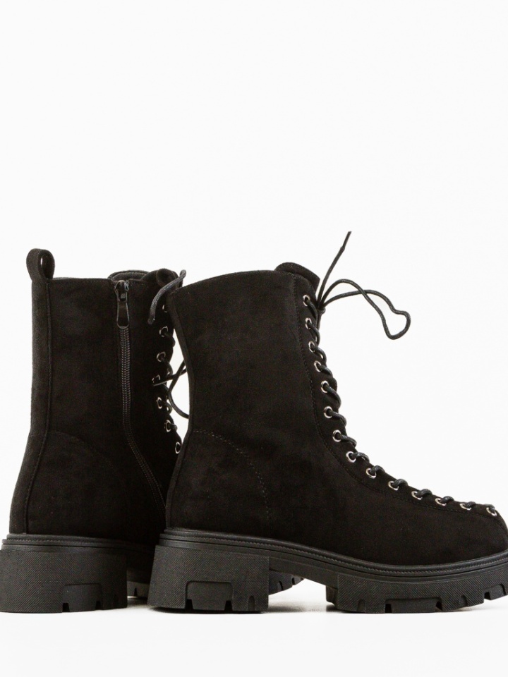 Ghete dama Tynna Rosii