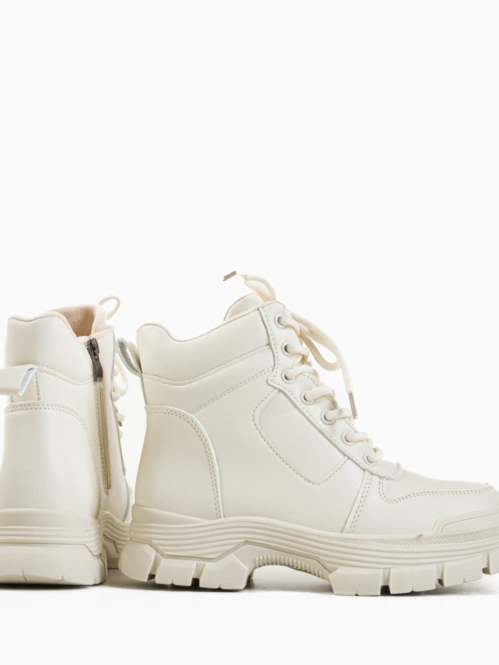 Ghete dama Nefyo Bej