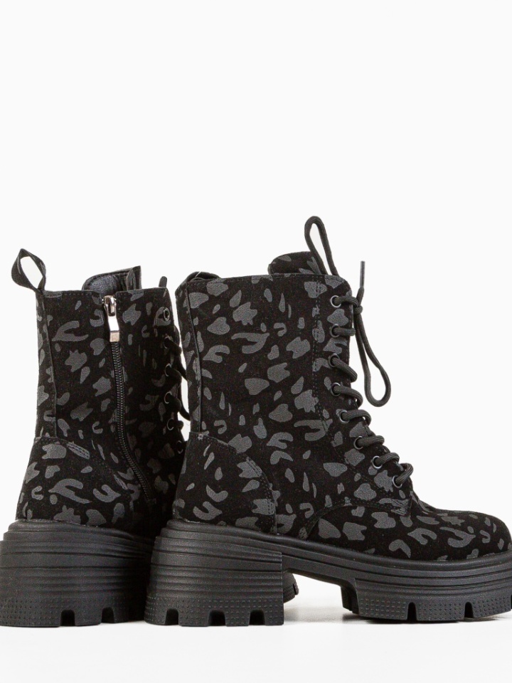 Ghete dama Carnac Maro