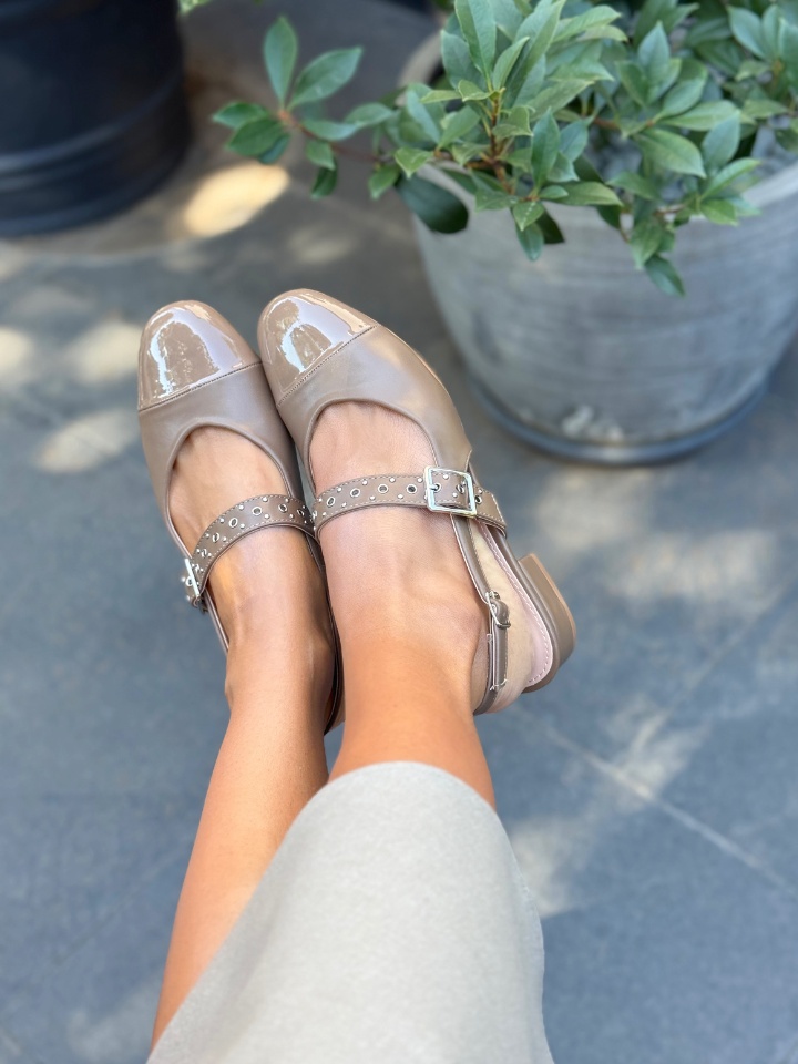 Balerini dama Andaluz Khaki