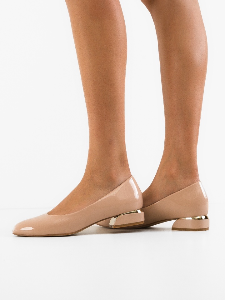 Balerini dama Lyta Bej