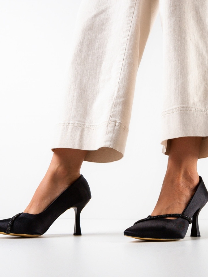 Pantofi cu toc Kimol Negri 2